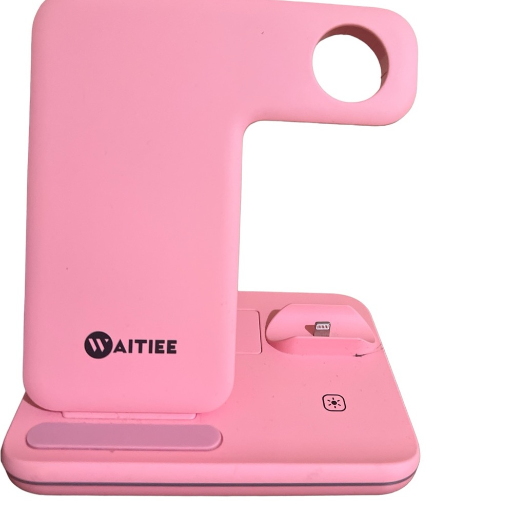 3 in 1  Charging device; new without box